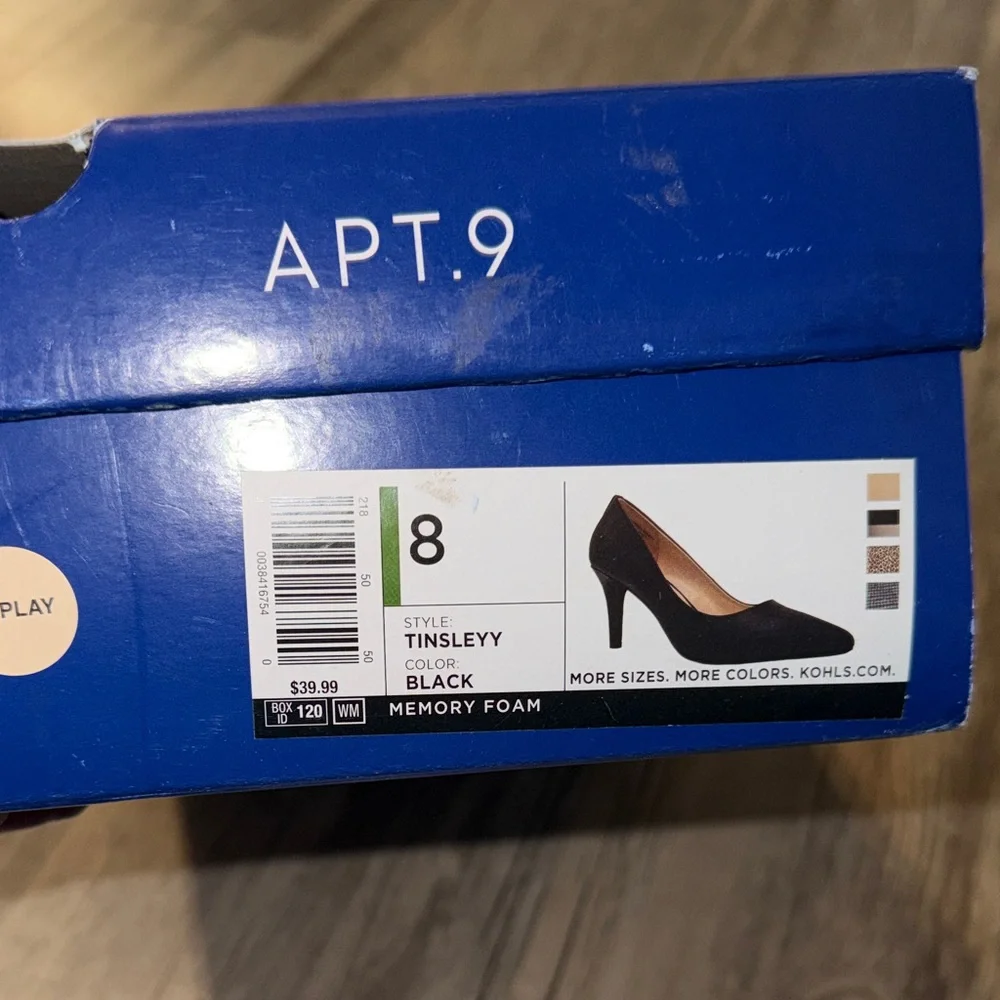 Apt. 9 Black Pointed Toe Stiletto Pumps - Picture 3 of 3